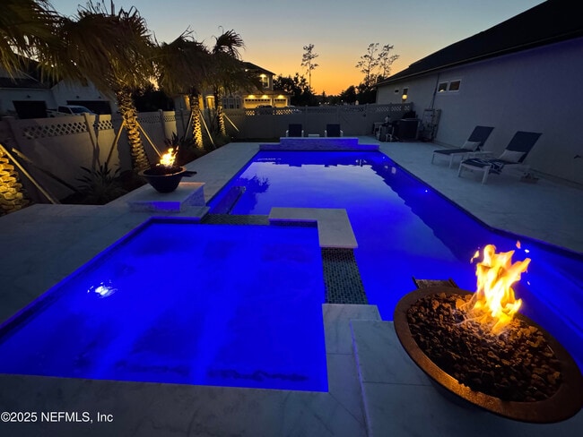 Photo - 318 Windwalker Dr