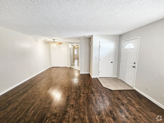 Building Photo - 305 S Richmond Rd Unit B Rental