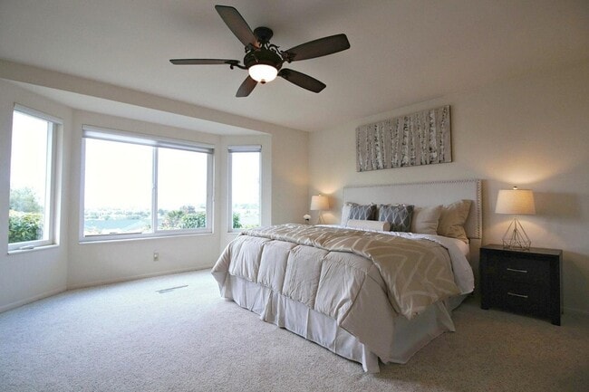 Photo - 640 Donald Dr