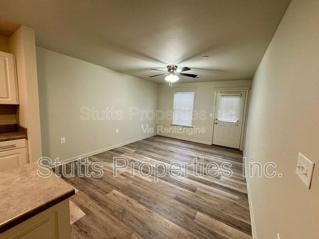 Photo - 201 Gin Ct Unit 603