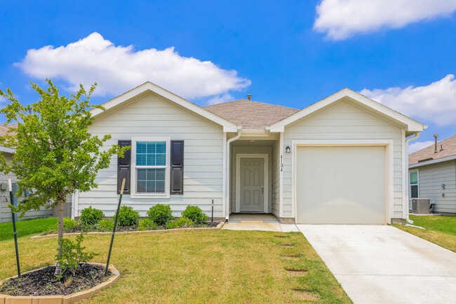 Building Photo - 4104 Wintergreen Dr Rental