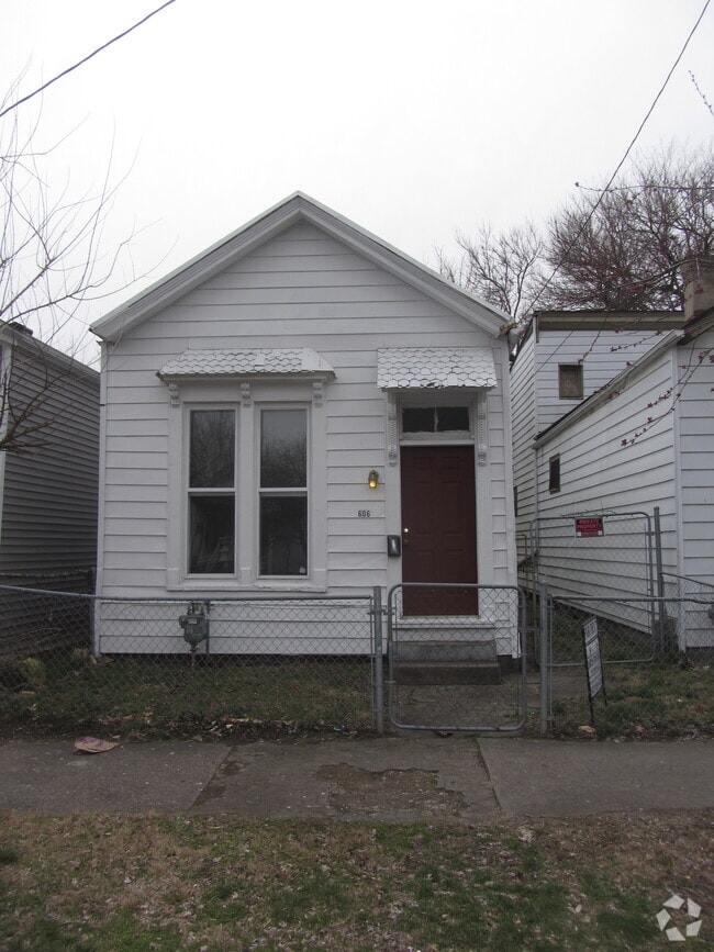 Building Photo - 606 E Kentucky St Rental
