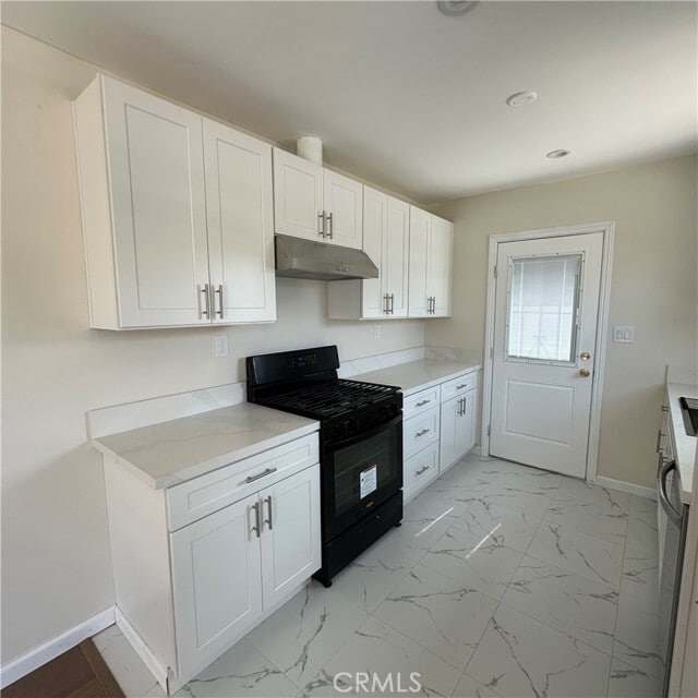 Building Photo - 2660 N Frederic St Unit A