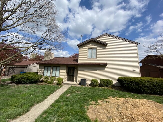 Photo - 1602 Lyndhurst Dr