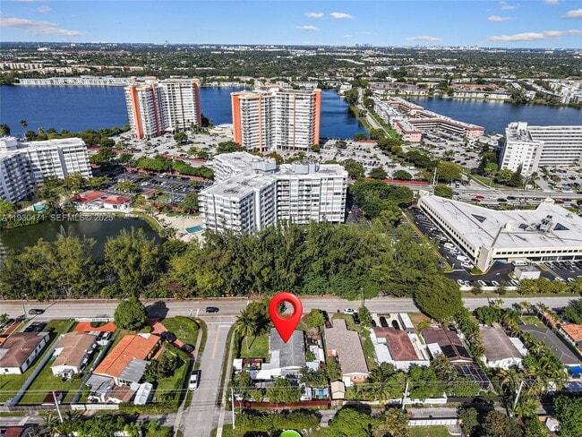 Photo - 1300 NE 183rd St