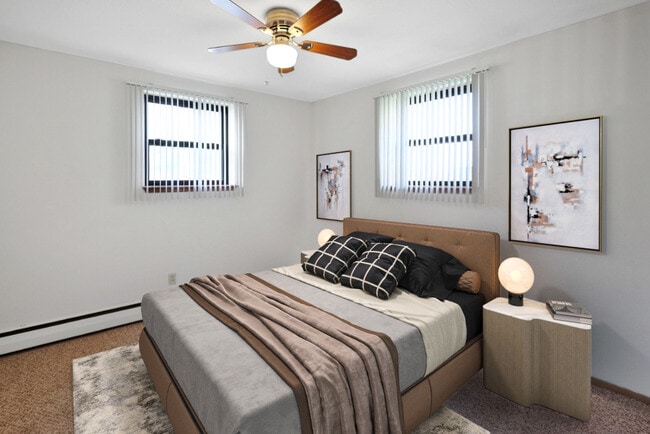 Photo - Larpenteur Crossing