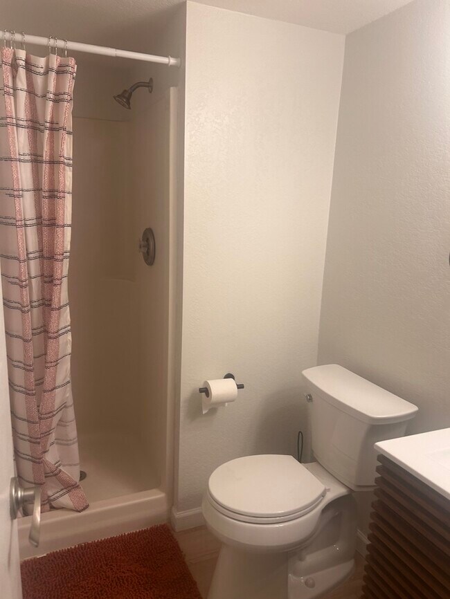 Photo - Fully Furnished Beautiful condominium in Excellent location Unit 216