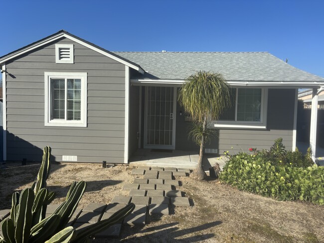 Building Photo - 2221 19th Ave