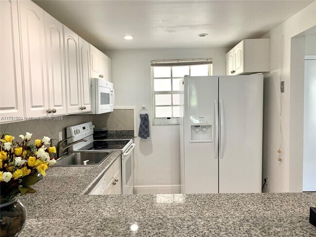 Photo - 201 Galen Dr Unit 315W