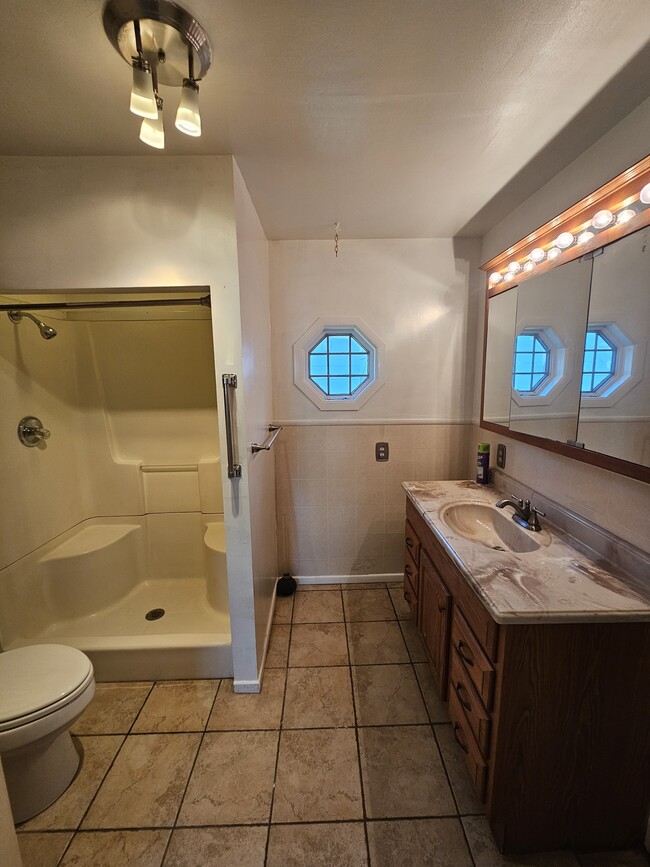 Photo - 1217 Indiana St