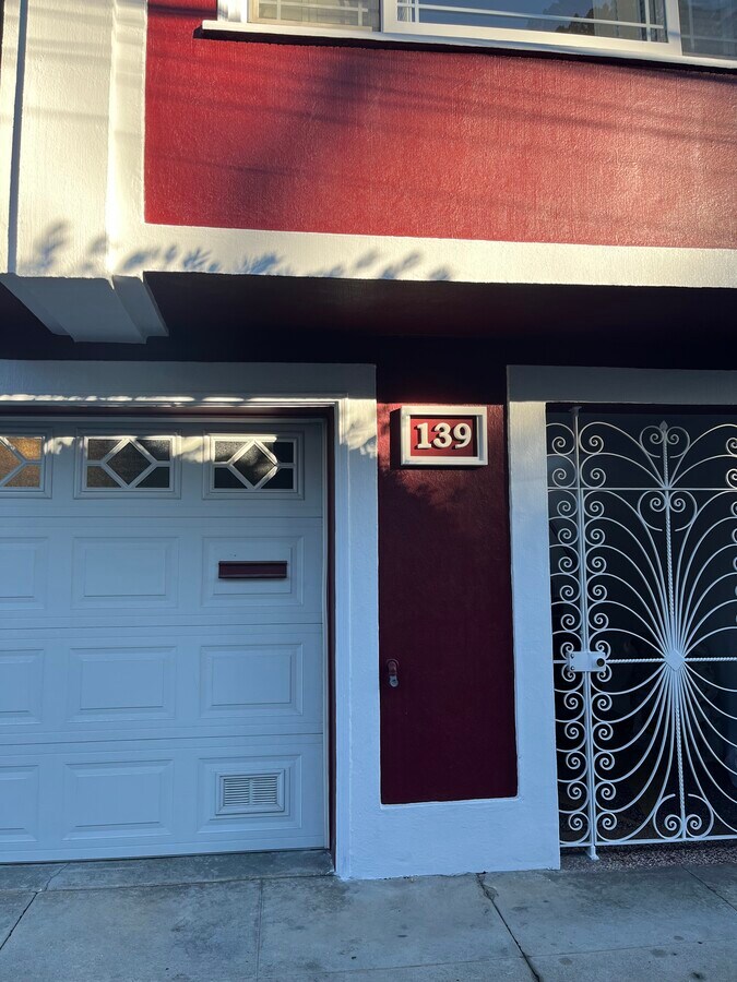 Photo - 139 Ripley St Unit 139