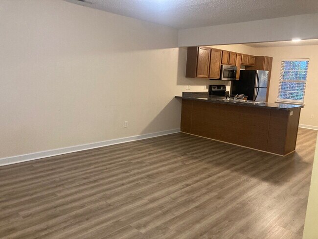 Photo - 300 Burley Dr Unit 8