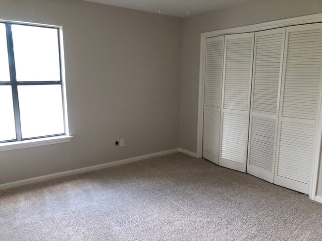 Dormitorio de arriba n.º 2 - 10019 Golden Sunshine Dr