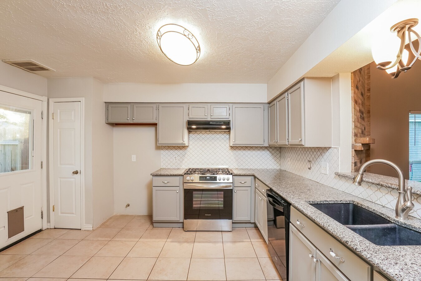 Photo - 11731 Yearling Dr