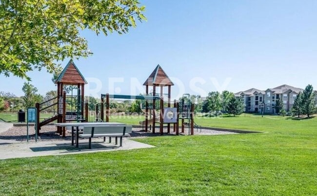 Photo - 17297 Wilde Ave