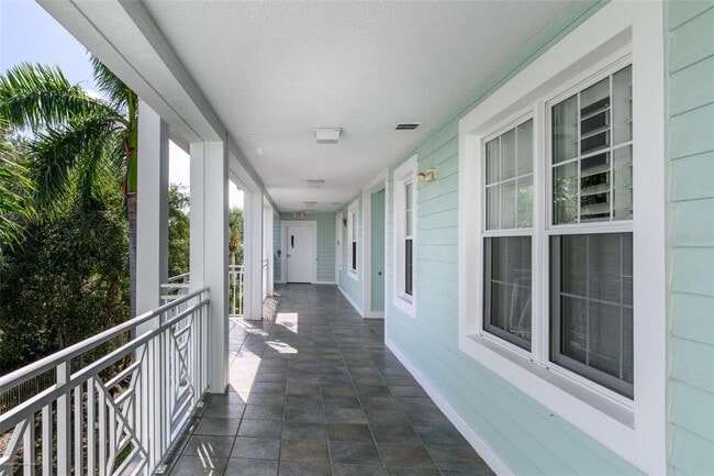 5125 Melbourne St Unit E201