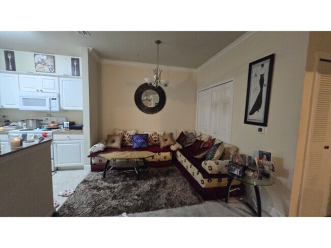 Photo - 1 bedroom 1 bathroom condo w/DEN