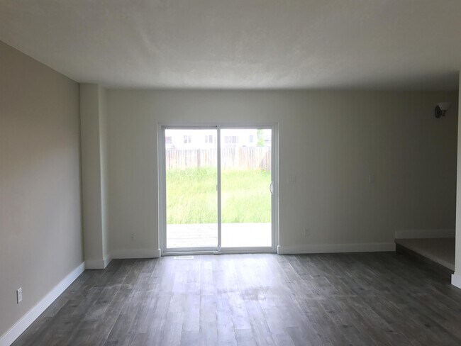 Photo - 11311-1189A 89a St