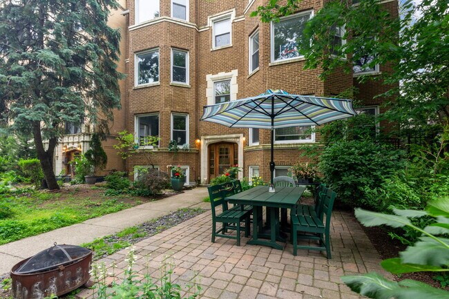 Photo - 1135 W Farwell Ave Unit G