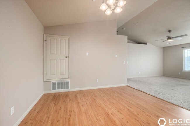 Photo - Spacious Condo in Great Location!