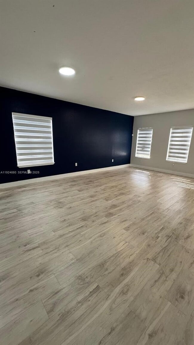 Photo - 22175 Miami Ave