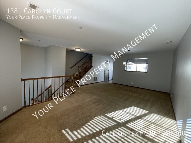 Photo - 1381 Carolyn Ct