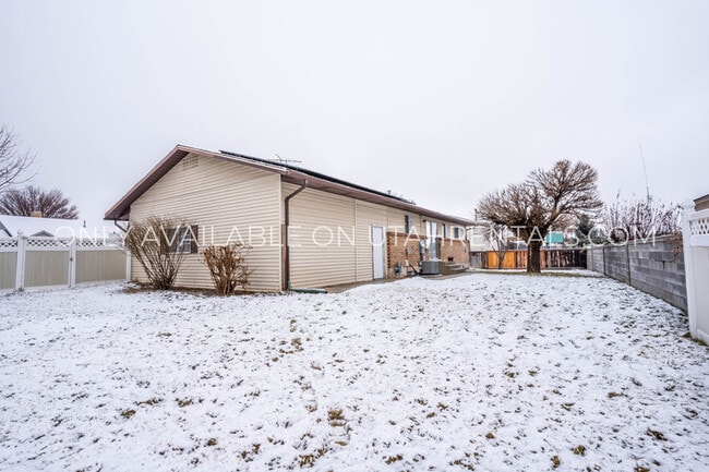 Photo - 1429 N 800 W