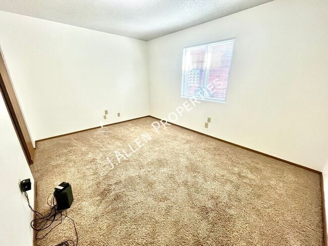 Photo - 904 Riverfront Rd Unit 18