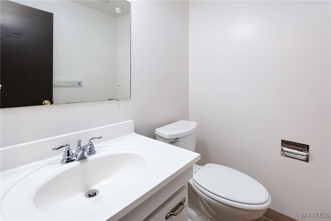 Photo - 407 Kaymar Dr