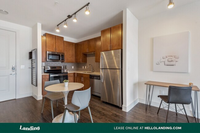 Photo - 2500 N Houston St Apartment Unit 2412.632438