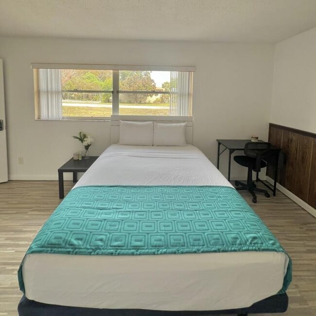Building Photo - 1214 Fairlane Ct Rental