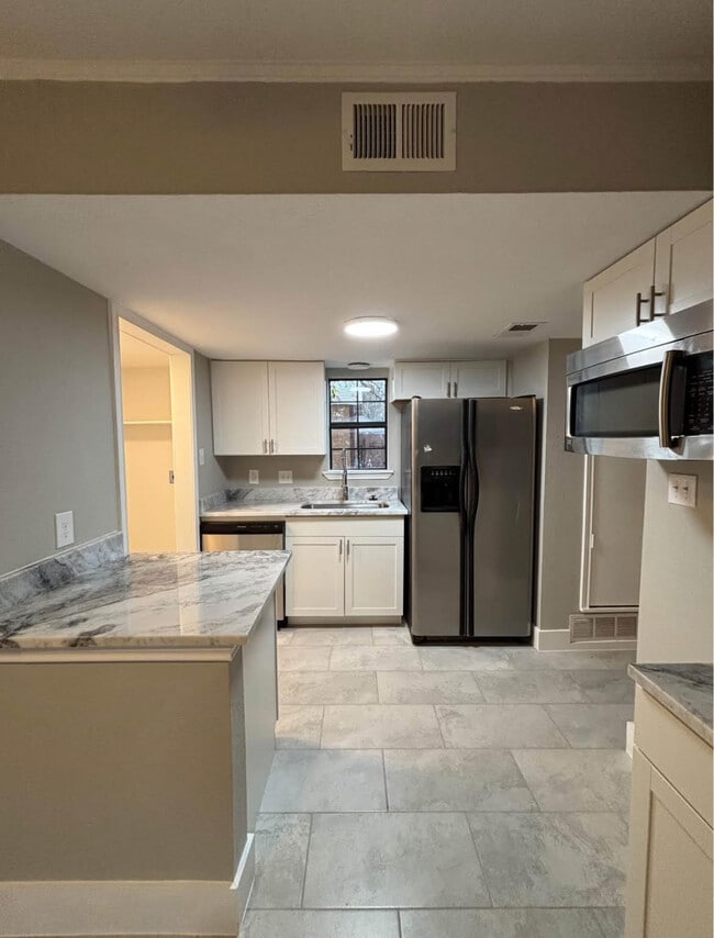 Photo - 5614 Harvest Hill Rd