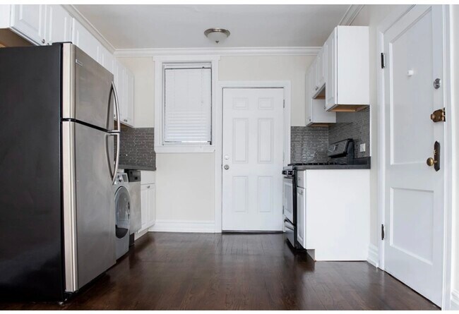 Photo - 1056 W Lill Ave Unit 3