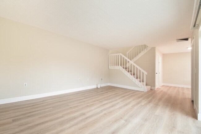 Photo - 2309 23rd Ln