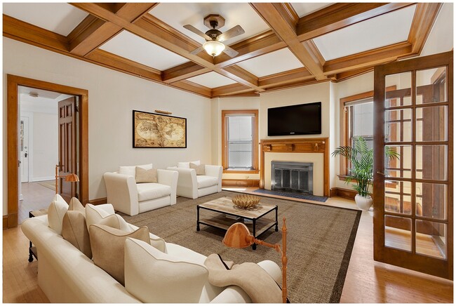 Building Photo - Mullen Mansion Rental