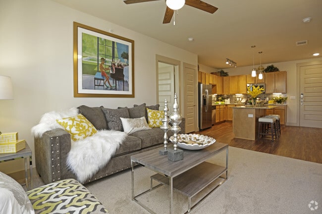 2BR,2BA - 1080SF - LIVING ROOM