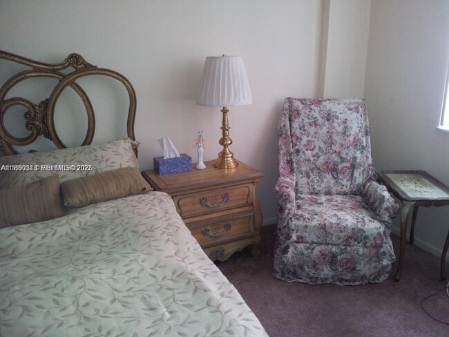 Photo - 250 174th St Unit 706