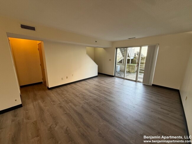 Photo - 152 North Beacon St Unit B2