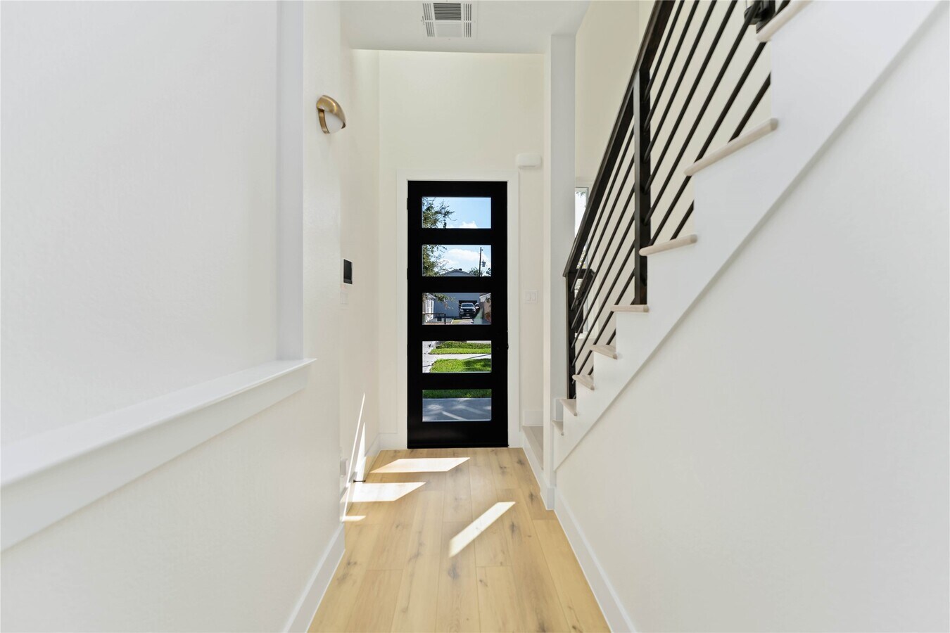 Photo - 4605 Siegel St