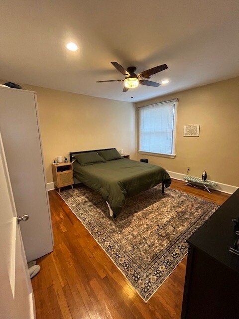 Photo - 6225 Monitor St