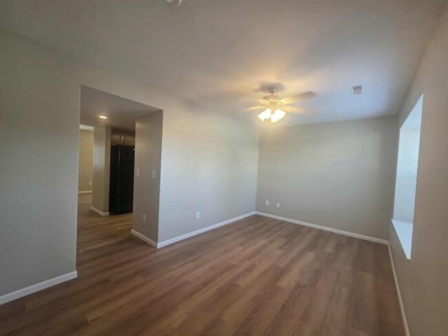 Photo - 932 w 8 St Unidad 1