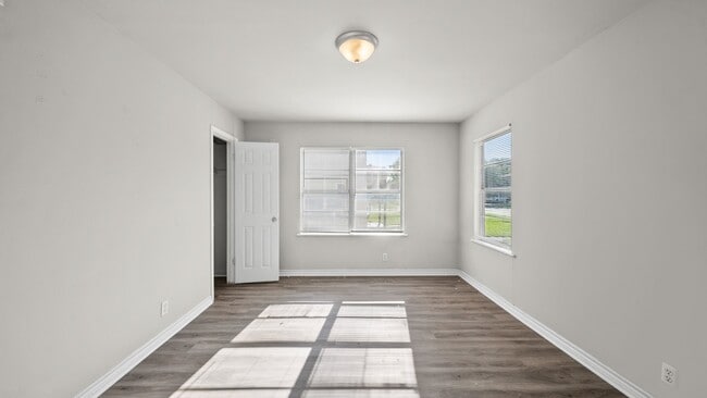 Photo - 1236 2nd Ave N