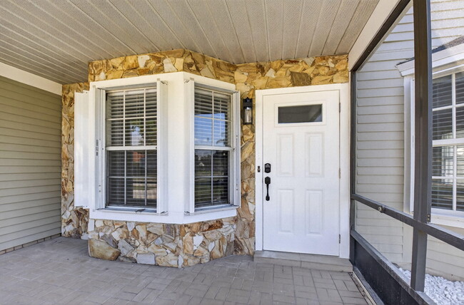 Photo - 5047 Brian Blvd