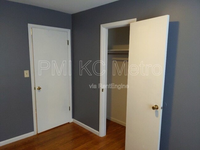 Photo - 3207 NE 48th Terrace