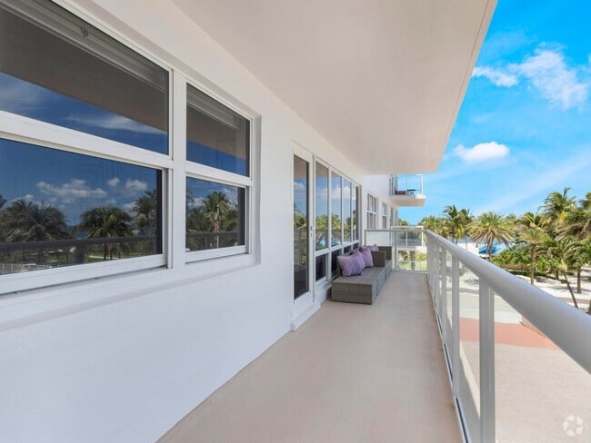 Building Photo - 111 N Pompano Beach Blvd Unit 408 Rental
