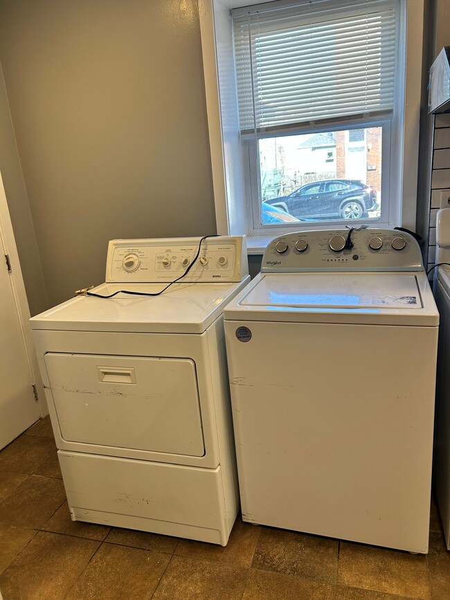 Photo - 2900 S Quinn St Unit 1F