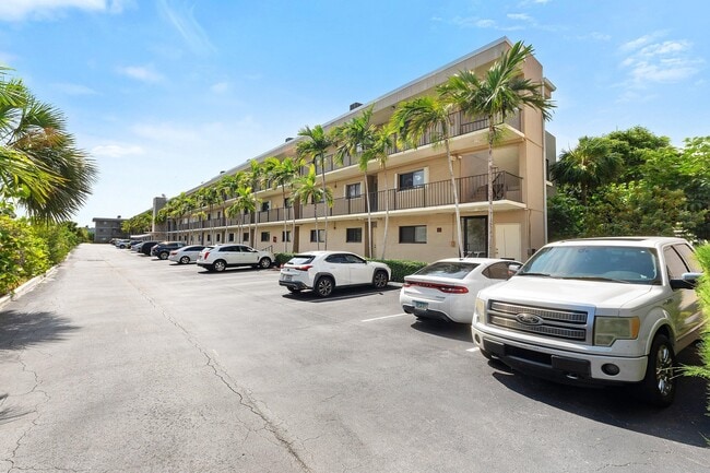 Photo - 3605 S Ocean Blvd