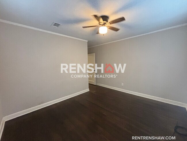 Photo - 1870 Vollintine Ave