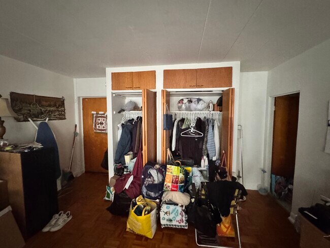 Photo - 541 College St Unit 3