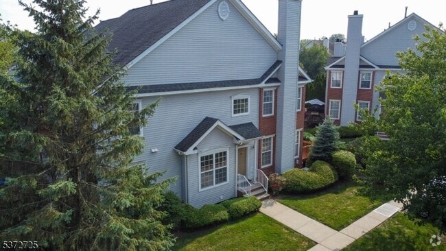 Building Photo - 46 Gordon Cir Rental